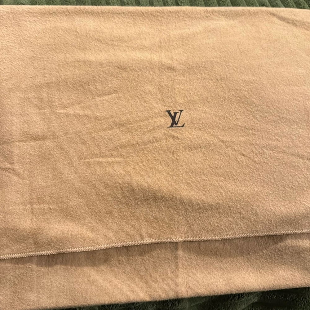 Louis Vuitton dust bag
